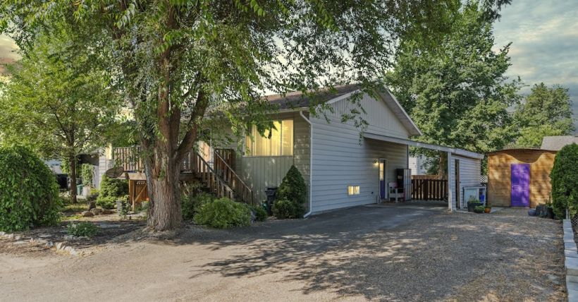 Armstrong BC Real Estate | 2691 Rosedale Place